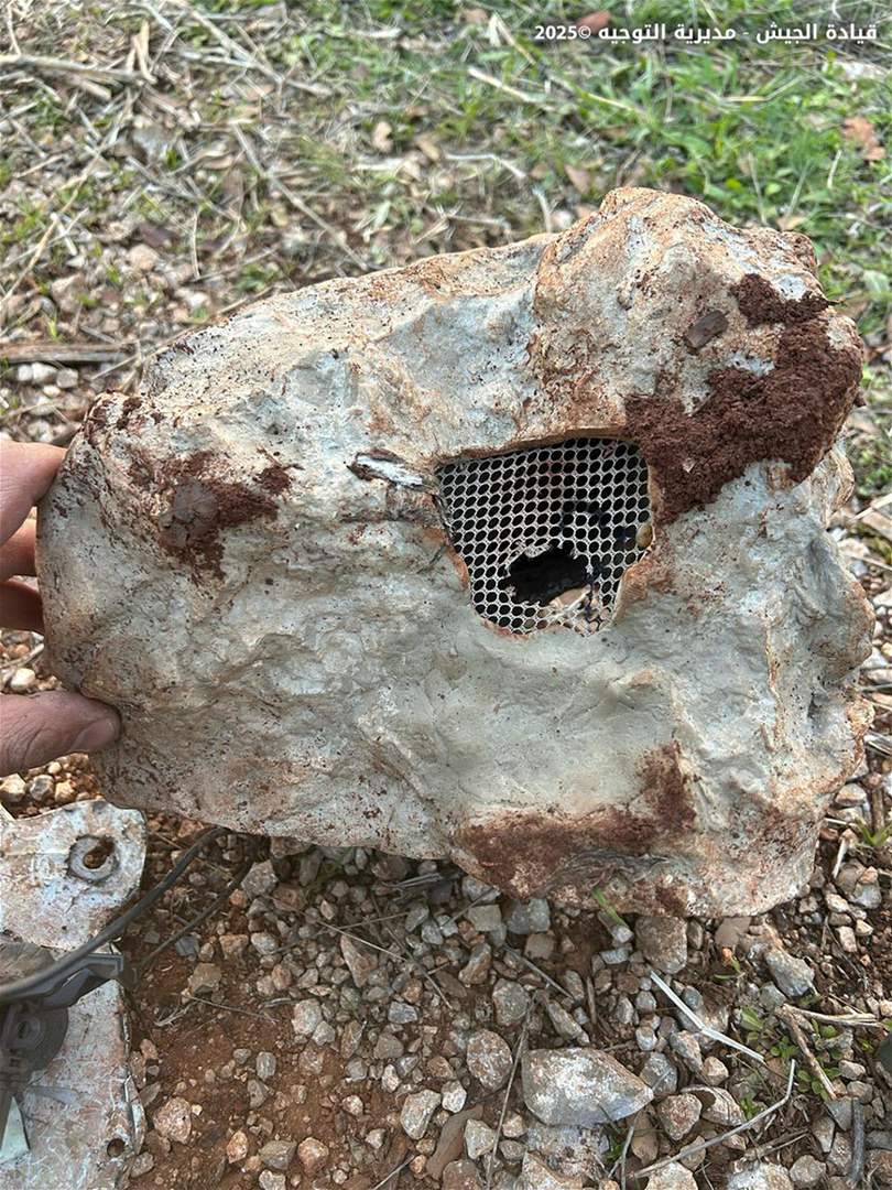 بالصور وفي الجنوب: أجهزة تجسس إسرائيلية! 