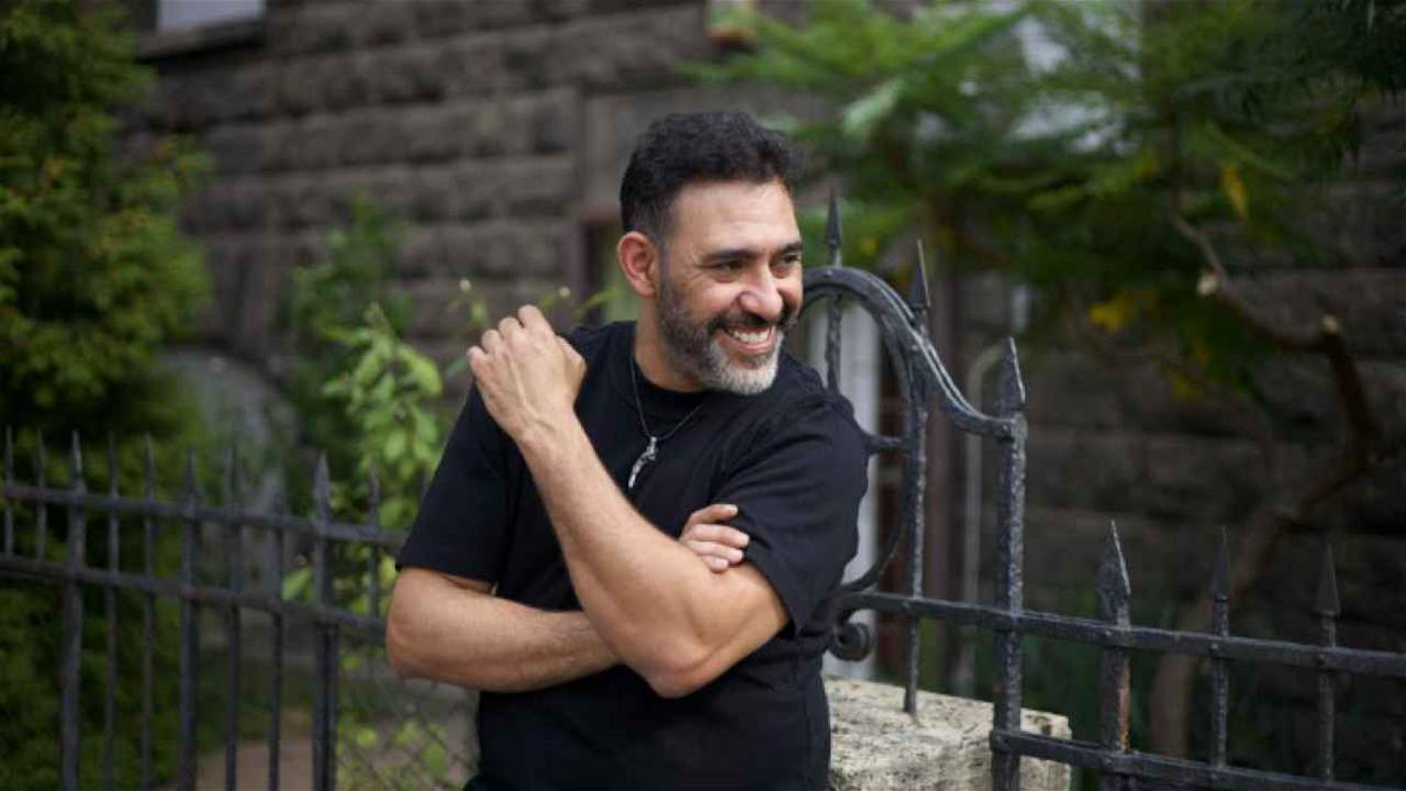 تطورات جديدة عن حالة لـ عمرو مصطفى الصحية  بعد اصابته بالسرطان