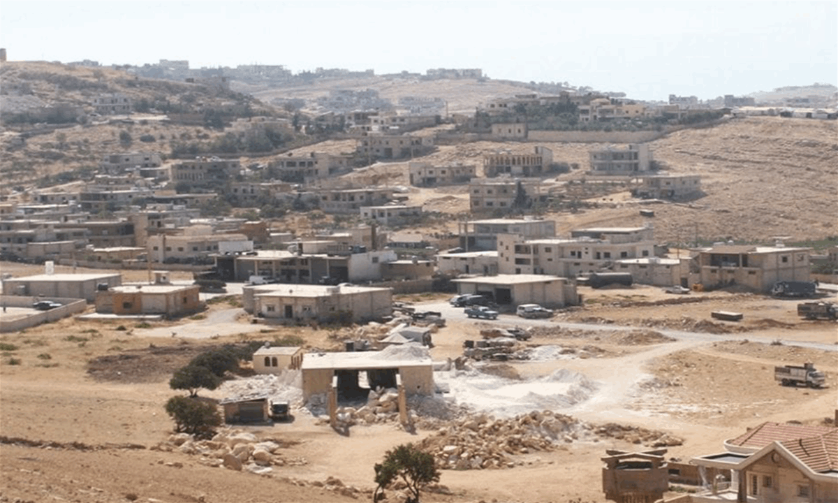 للمرة الثالثة.. غارات تستهدف قرية طفيل الحدودية