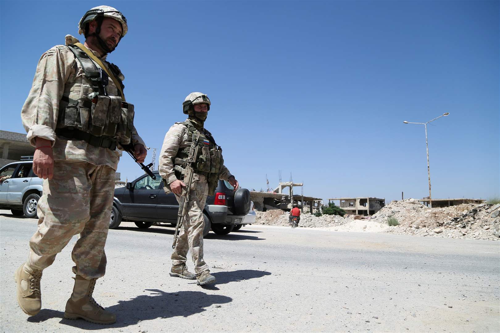 الأردن يتصدى لمهربين مسلحين من سوريا (صورة) 