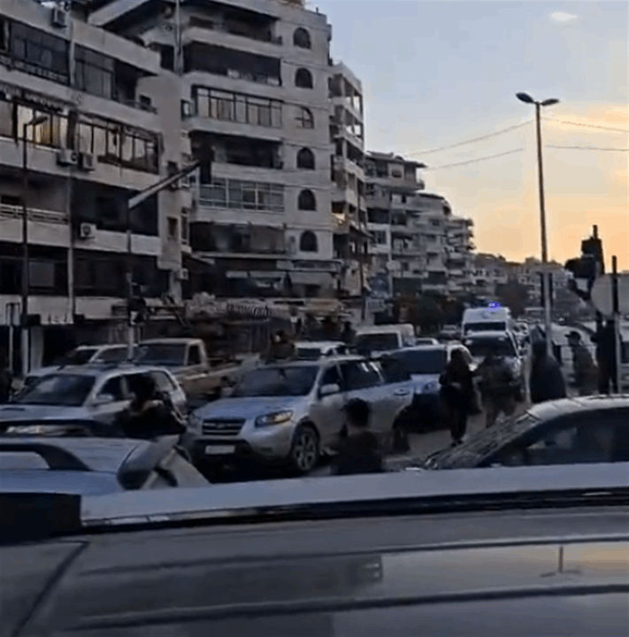 الأمن السوري يدخل اللاذقية (فيديو)