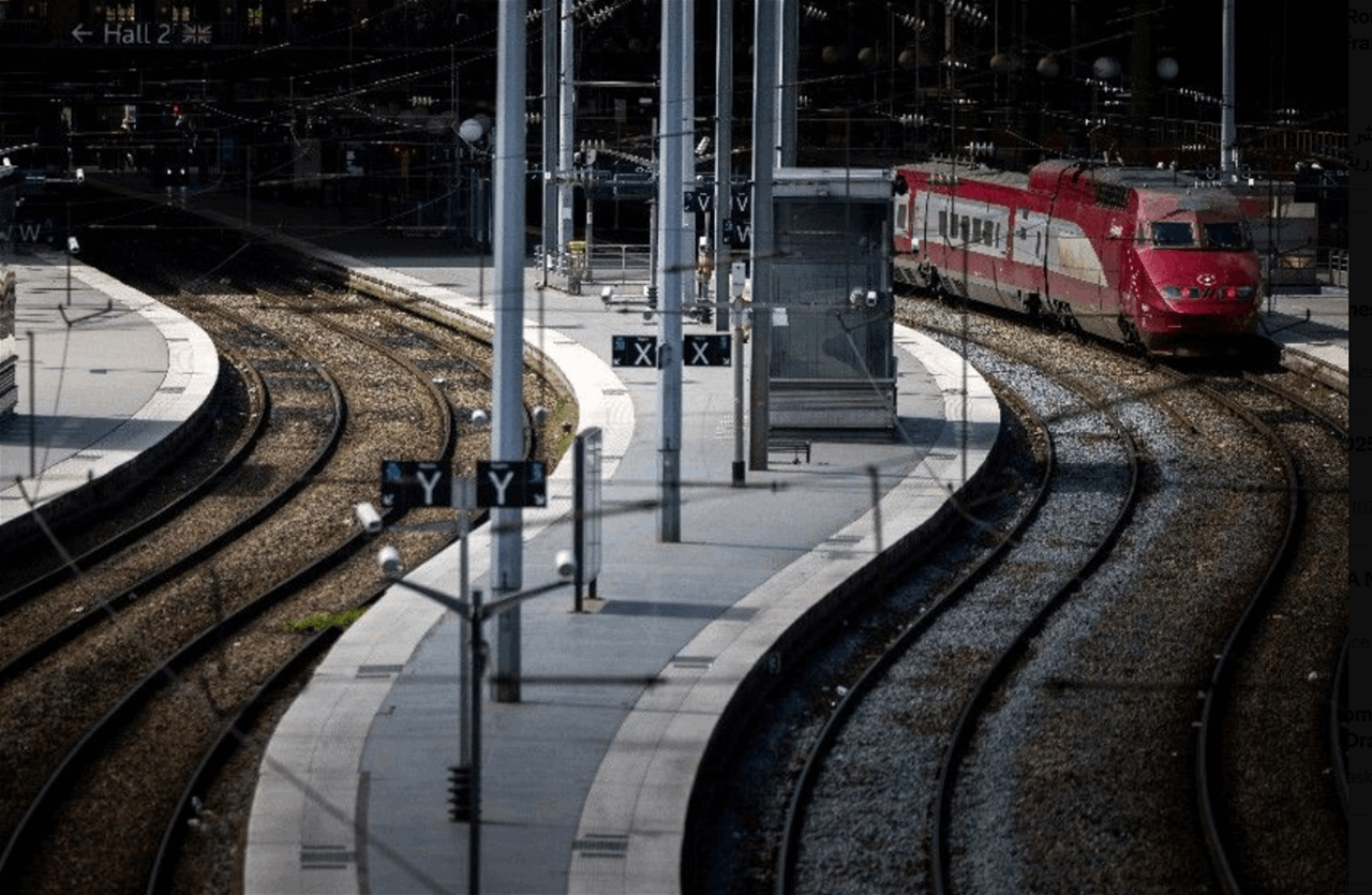 قنبلة من الحرب العالمية الثانية تشل محطة قطارات باريسية