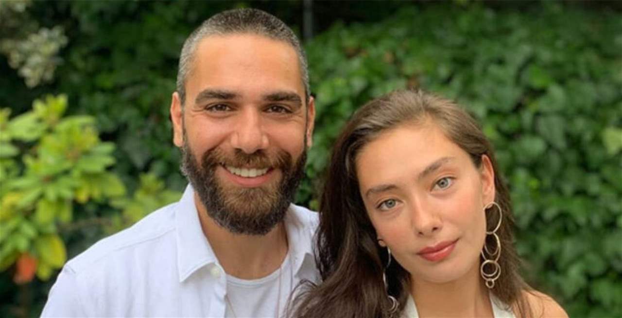 نسليهان اتاغول وقادير دوغلو يرزقان بطفلهما الاول 