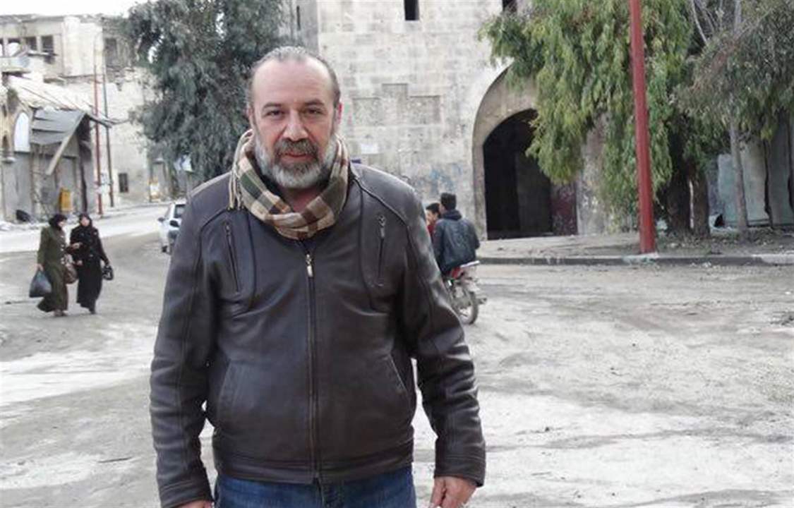 همام حوت يشارك في التظاهرات دعما للرئيس احمد الشرع ضد فلول نظام الاسد