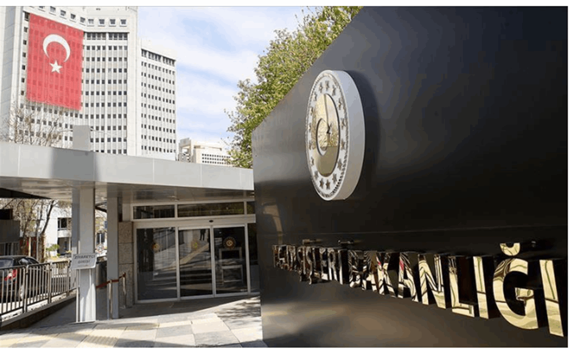 بعد الاشتباكات في سوريا.. الخارجية التركية تعلق!