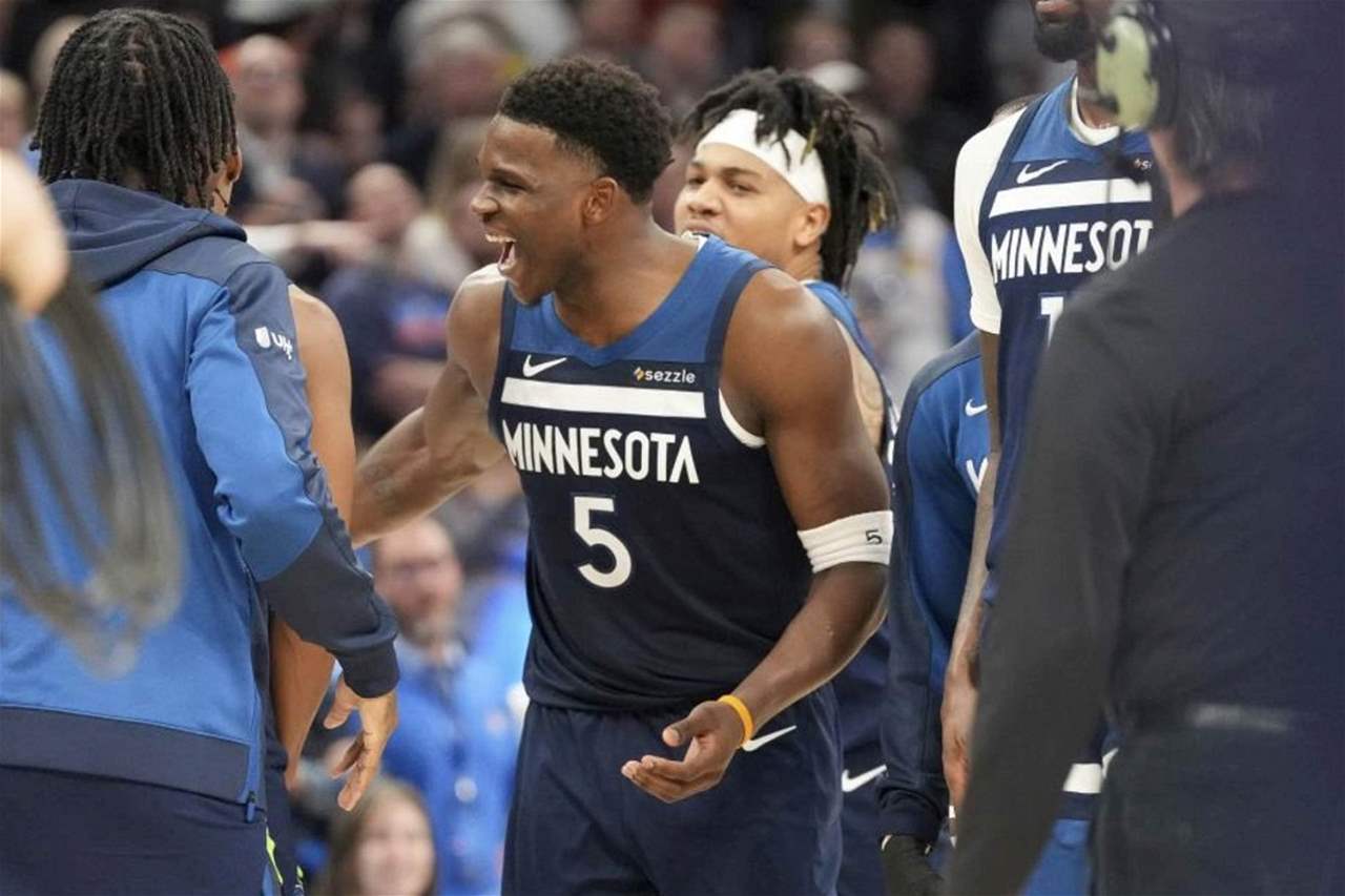 نجم كرة السلة: أربعة أطفال من أربع نساء مختلفات في عام واحد