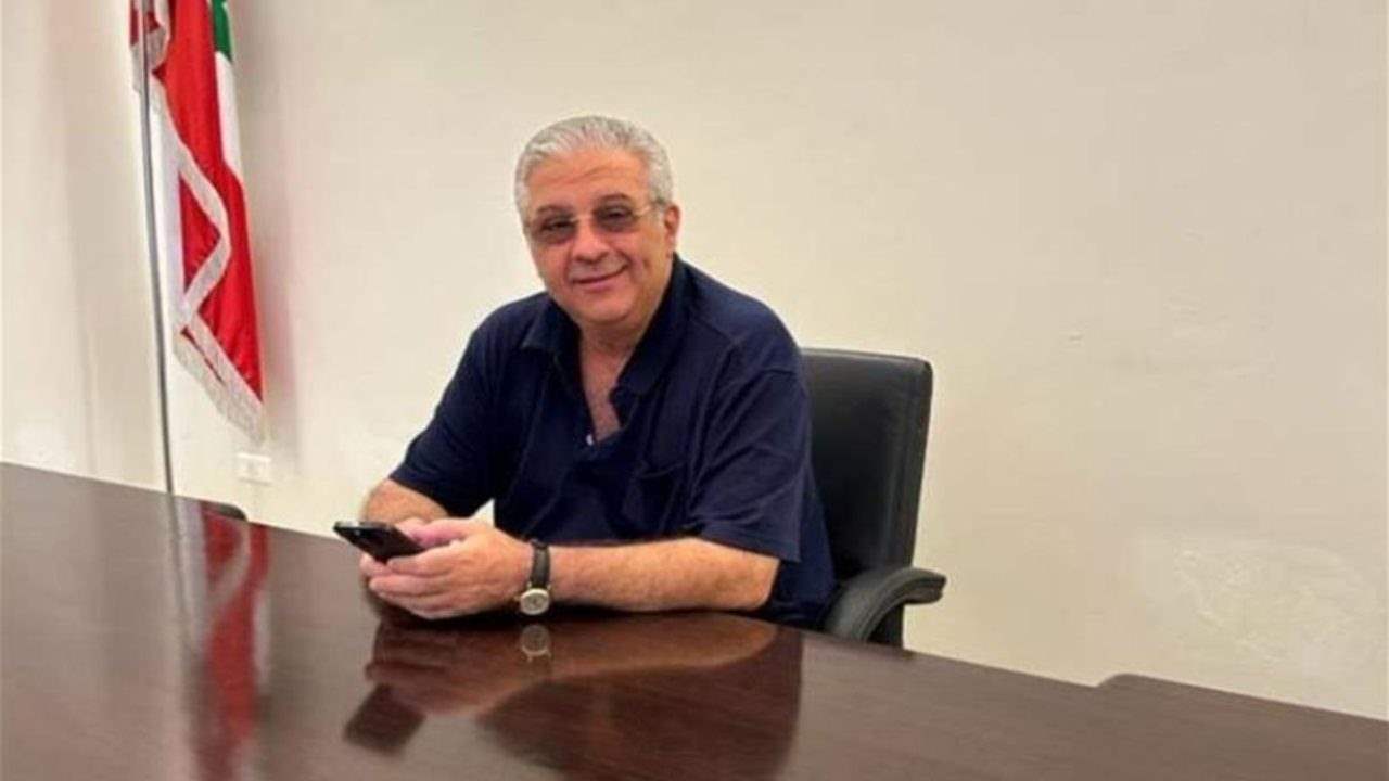 نجاد عصام فارس ينفي دعمه أي مرشح لحاكمية مصرف لبنان 