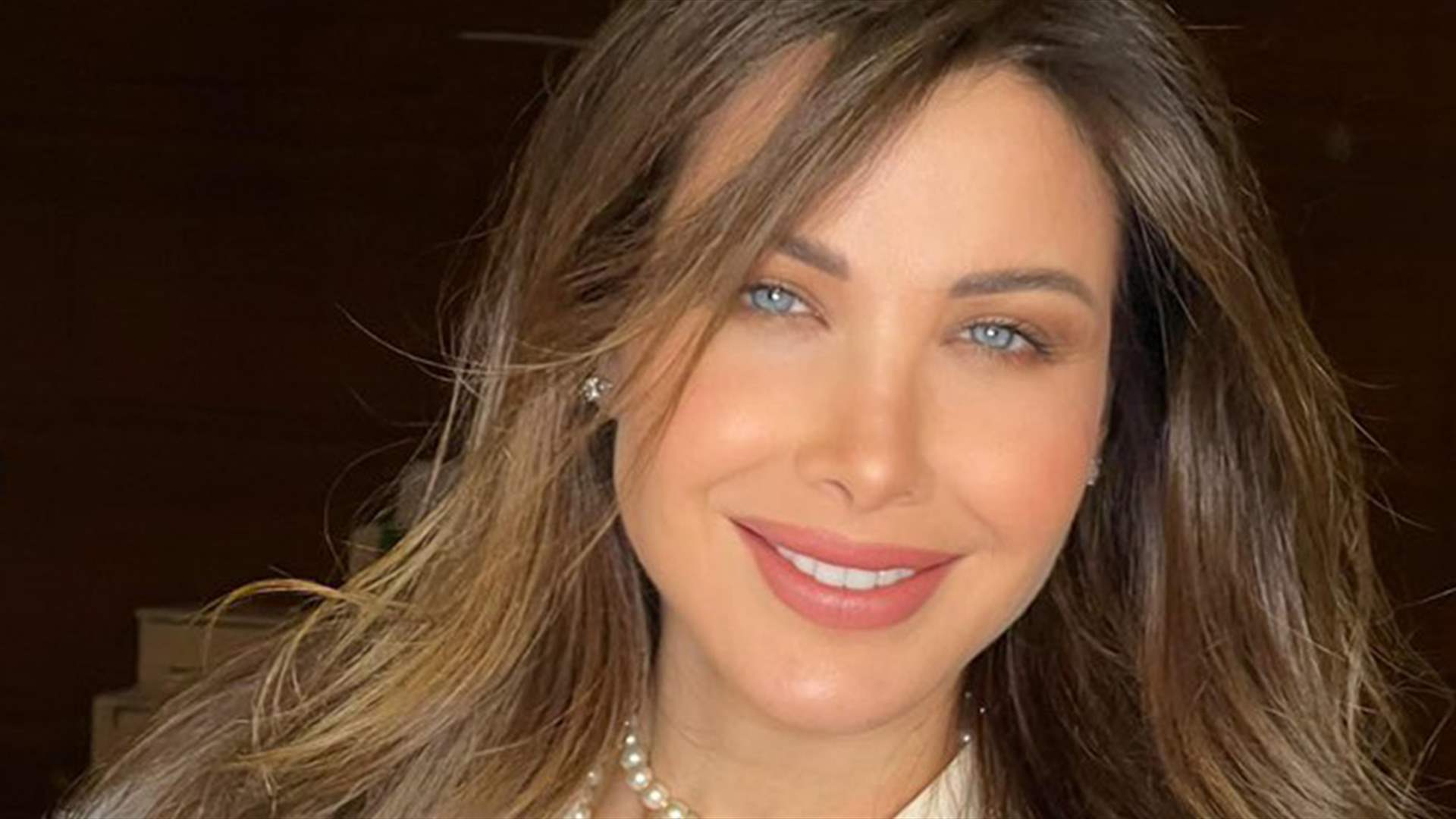 نانسي عجرم تبكي خلال حفل تكريم أمهات شهداء الجيش اللبناني 