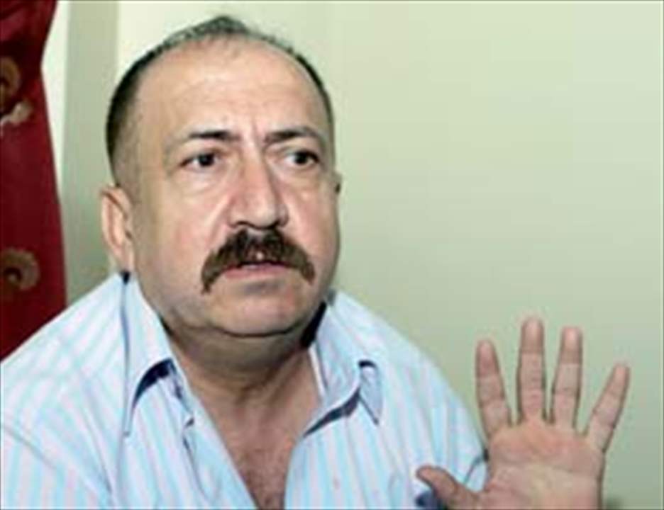 تعليق مفاجئ من بشار إسماعيل بعد رحيل 15 فرداً من عائلته في الساحل السوري 