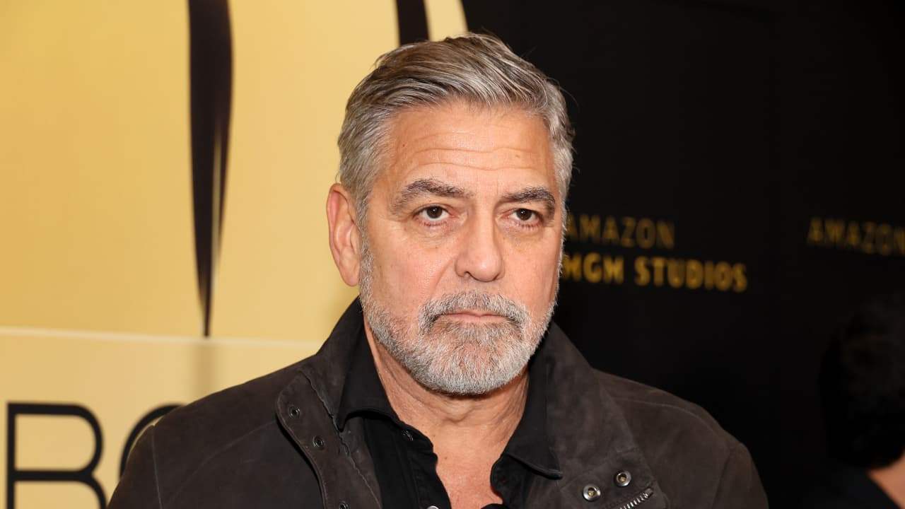 مرض جورج كلوني يقلق محبيه وهو يكشف التفاصيل