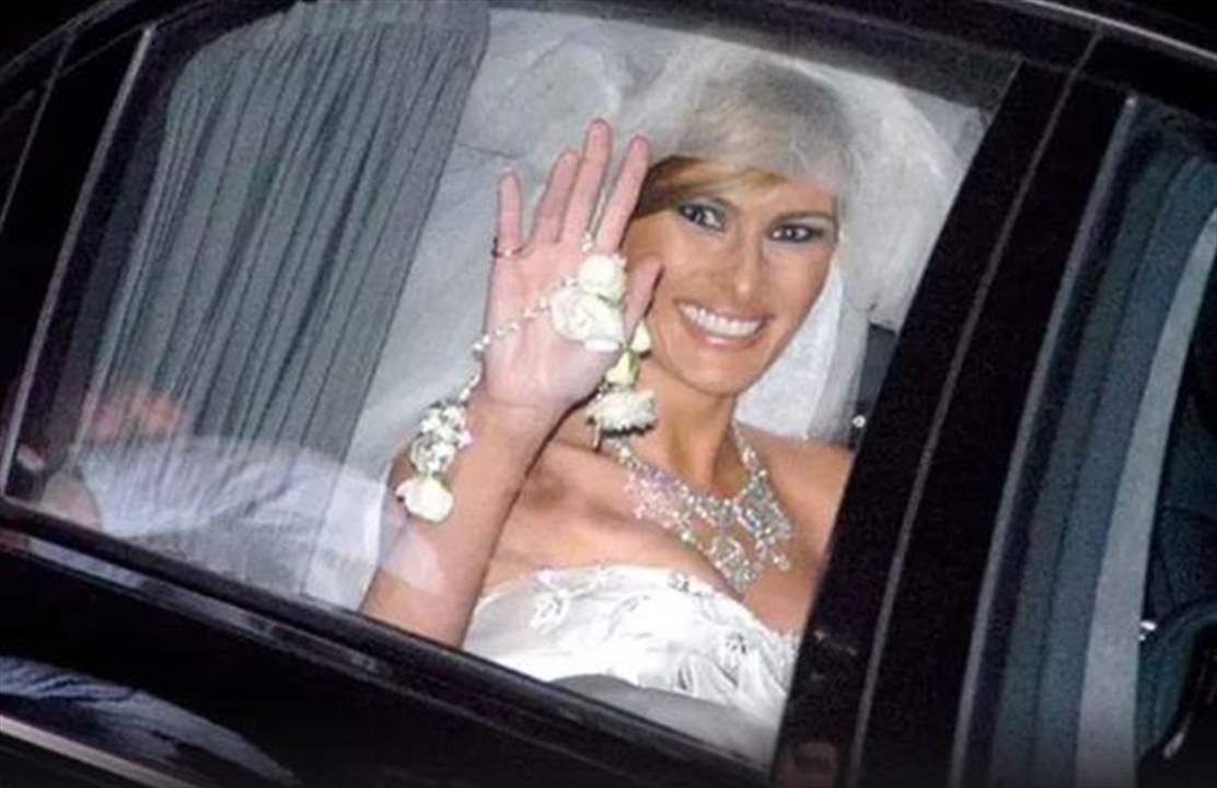 عرض فستان زفاف ميلانيا ترامب للبيع.. والرقم خيالي!