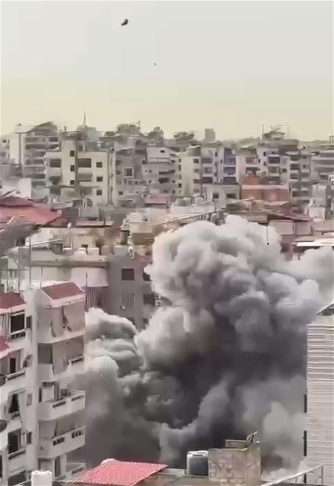 شاهد لحظة سقوط الصواريخ على الضاحية الجنوبية 