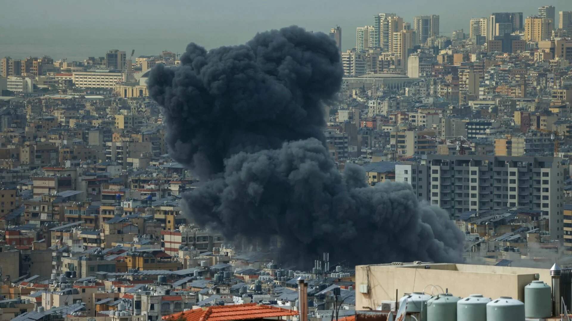 سبب قصف الضاحية الجنوبية.. ماذا تريد إسرائيل؟ (الجمهورية) 