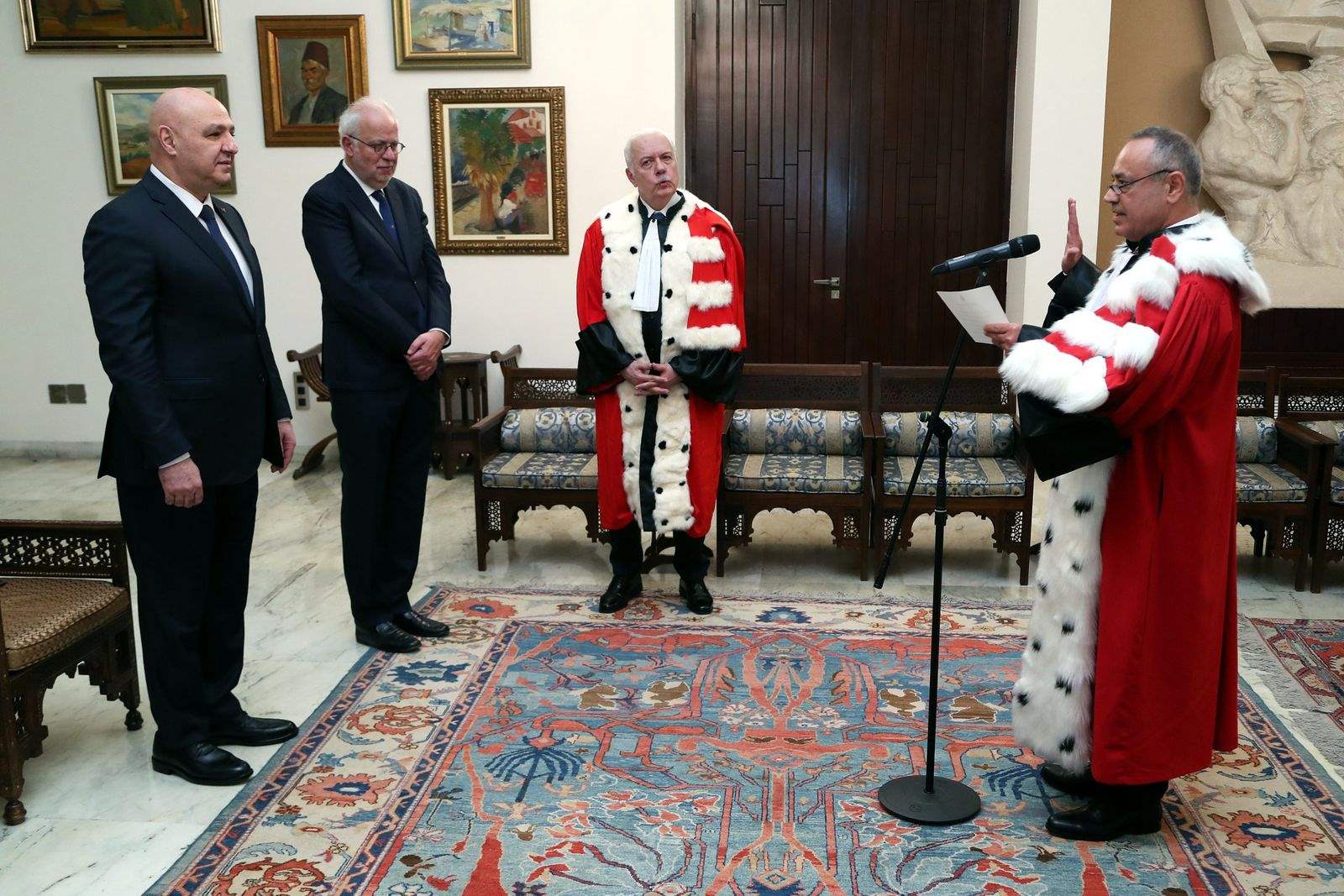 "القضاء" يقسم أمام الرئيس عون (صور)