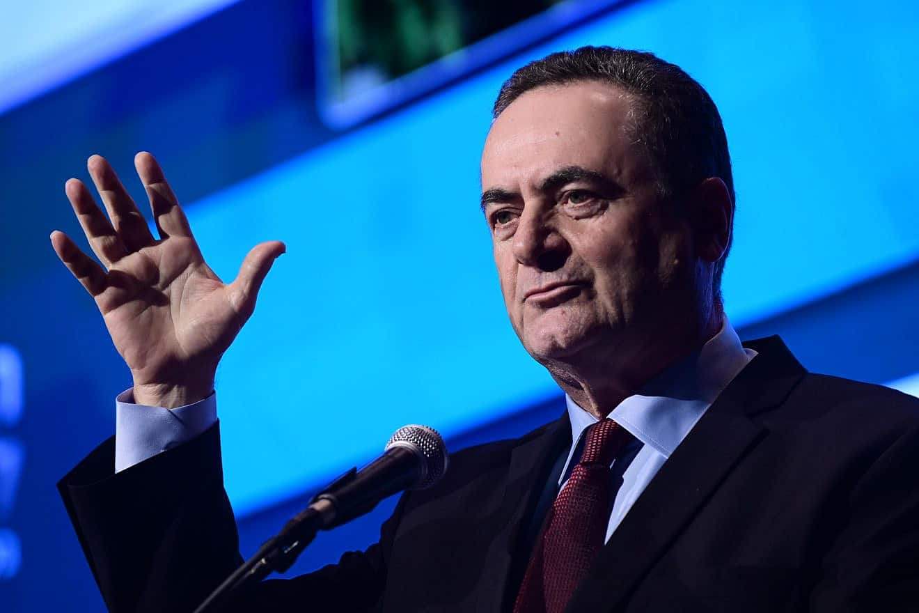 &quot;رسائل سرية بين السنوار وإيران&quot;.. وزير الحرب الاسرائيلي يكشف! 