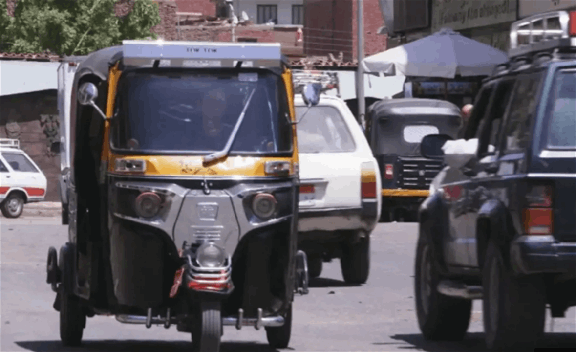 خطر على السلامة.. "التوك توك" ممنوع في بيروت! 