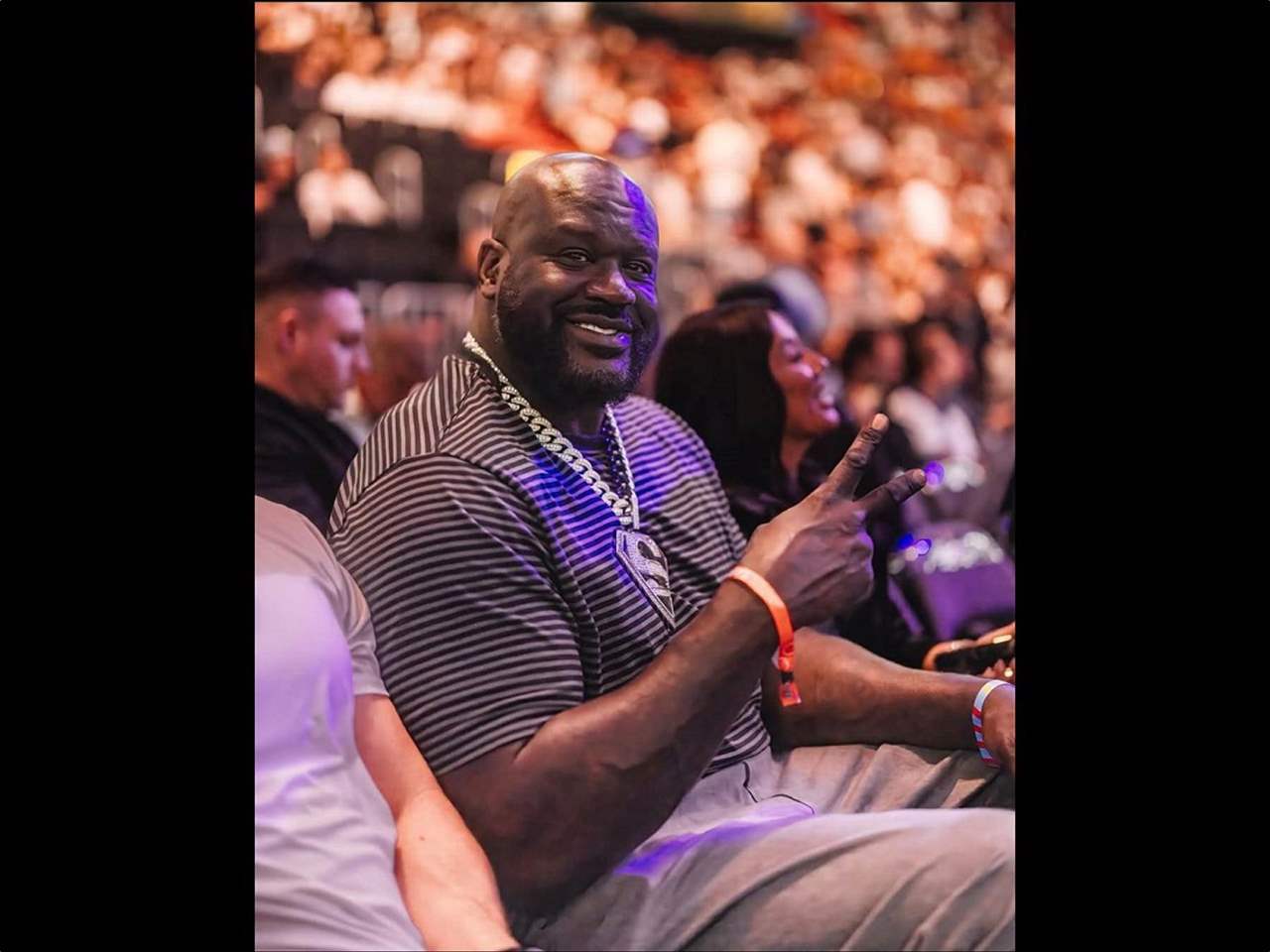 هل يعيش شاكيل أونيل مع &quot;4 نساء بيض&quot;؟