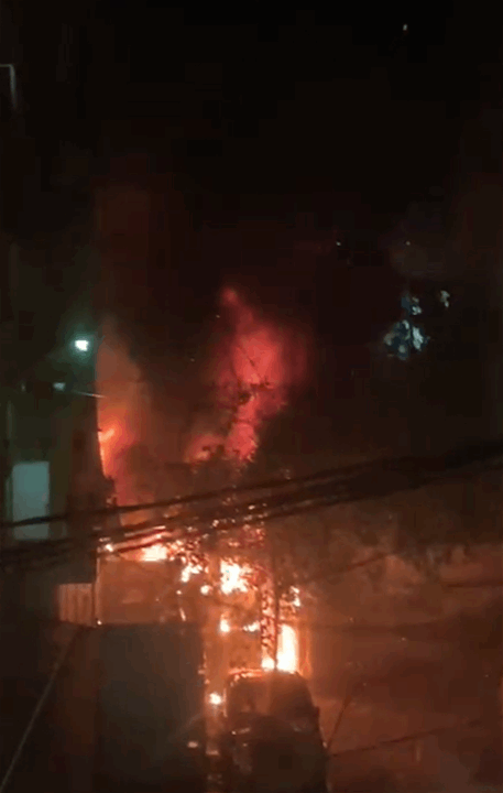 بالفيديو.. حريق في منطقة برج أبي حيدر 