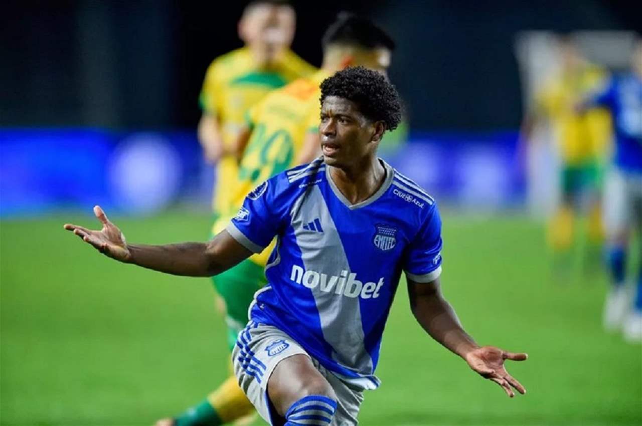 عصابة اختطفت زوجة اللاعب ونجله فاختبأ تحت السرير