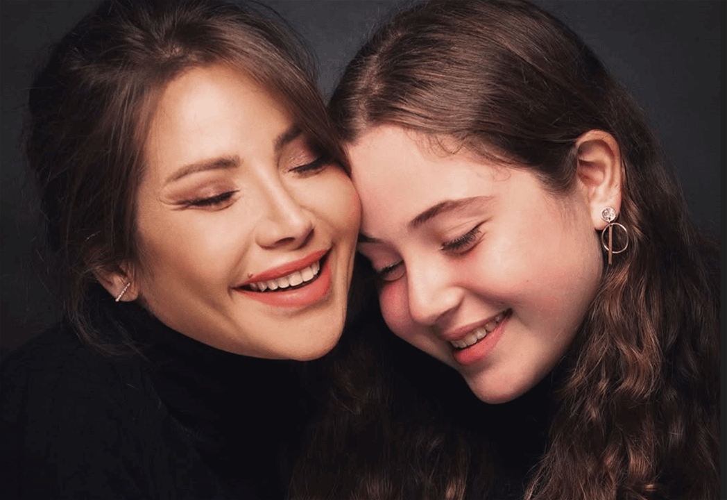 ابنة سلافة معمار تحتفل بعيد ميلاد والدتها بطريقة لافتة 