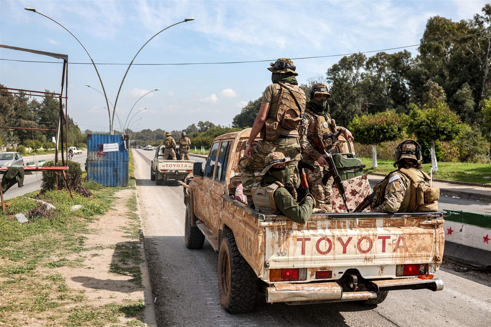 بالفيديو: إشتباكات عنيفة في جرمانا 