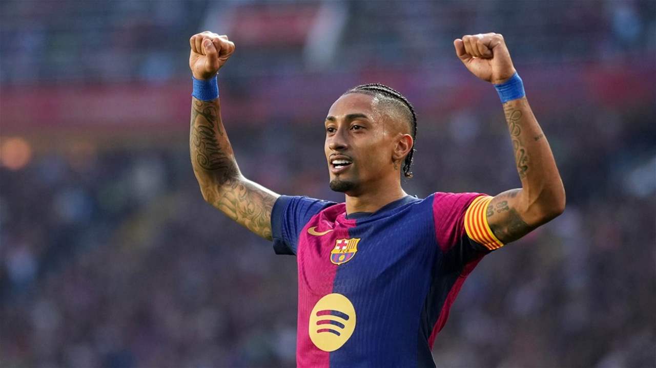 رافينيا يواصل موسمه القياسي مع برشلونة 