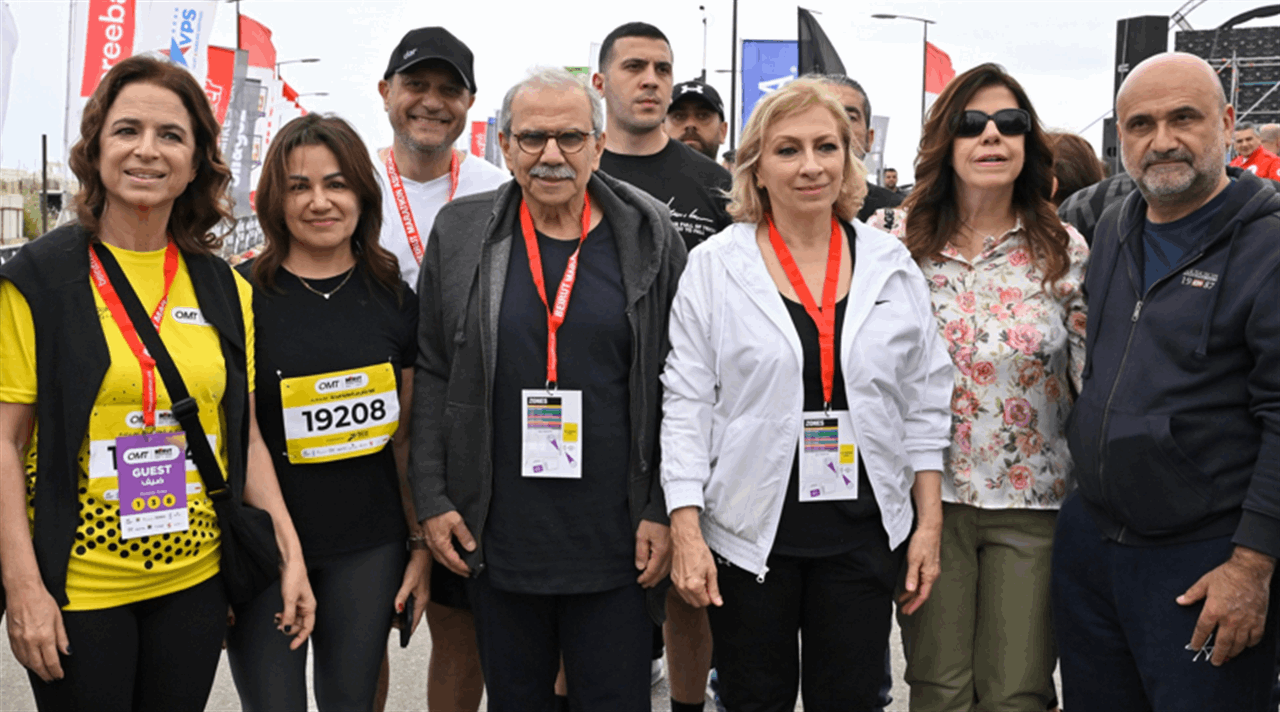 من السراي إلى الملعب... رئيس الحكومة بطلّة رياضية (صور) 