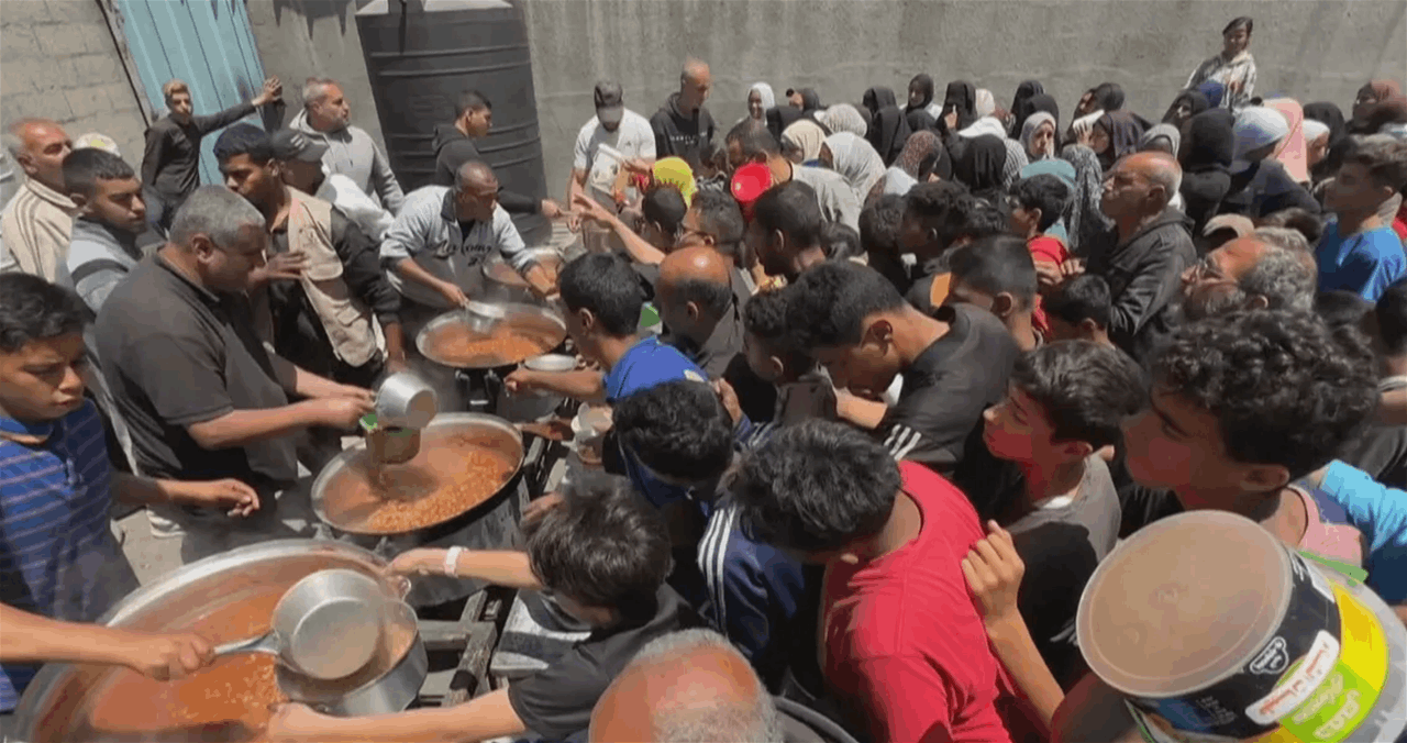 إسرائيل توافق على "إمكان توزيع المساعدات الإنسانية" في قطاع غزة