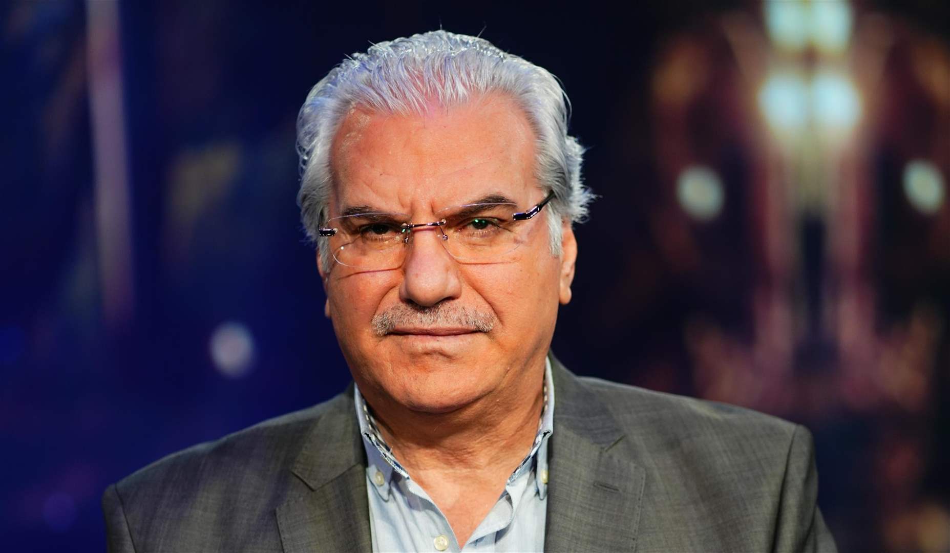 عبد الحكيم قطيفان في اقوى هجوم على سلاف فواخرجي: ما بعرف شو الحبوب اللي بتاخدها! 