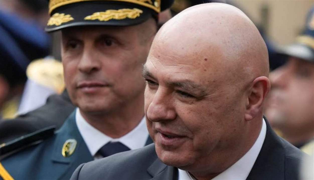 "معاش" الرئيس عون دعماً للصليب الأحمر  