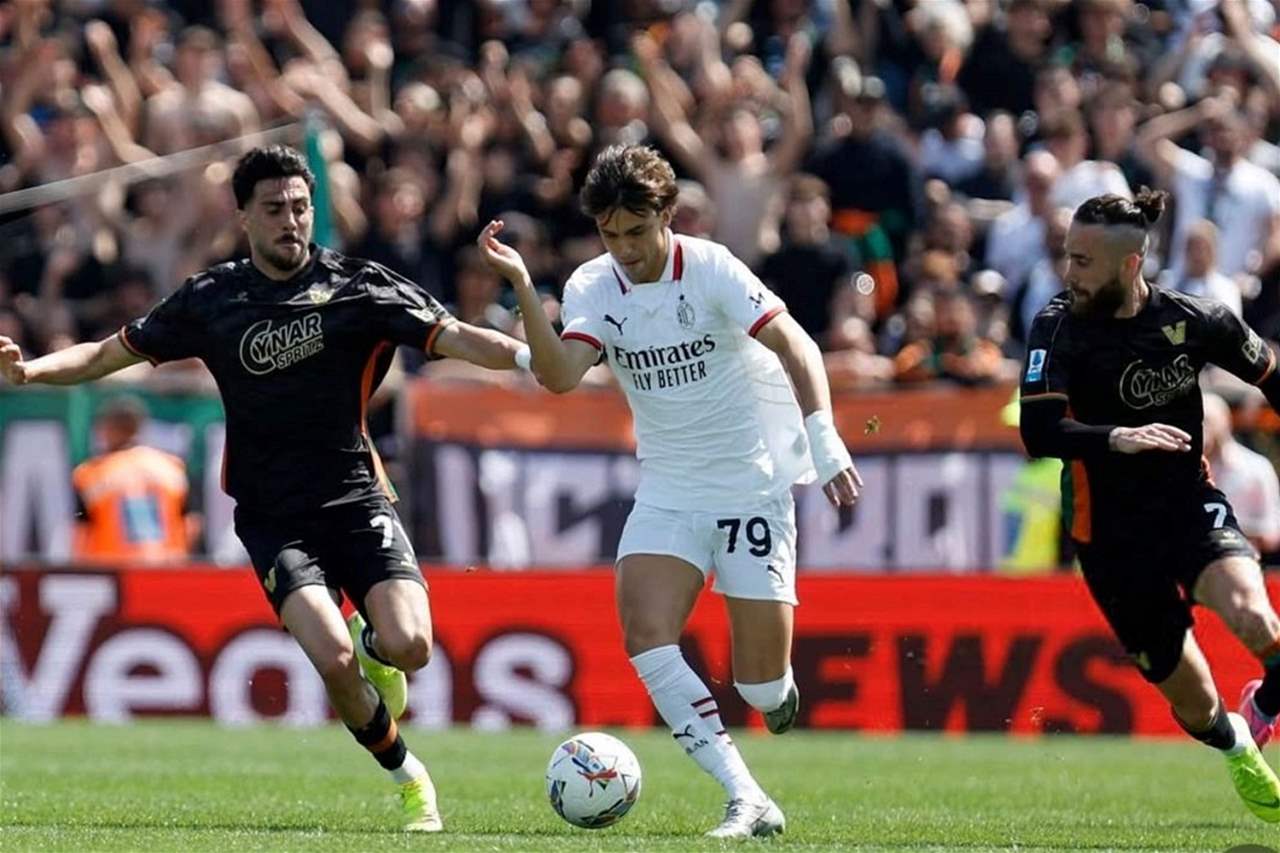 فلامنجو البرازيلي يريد ضم جواو فيليكس