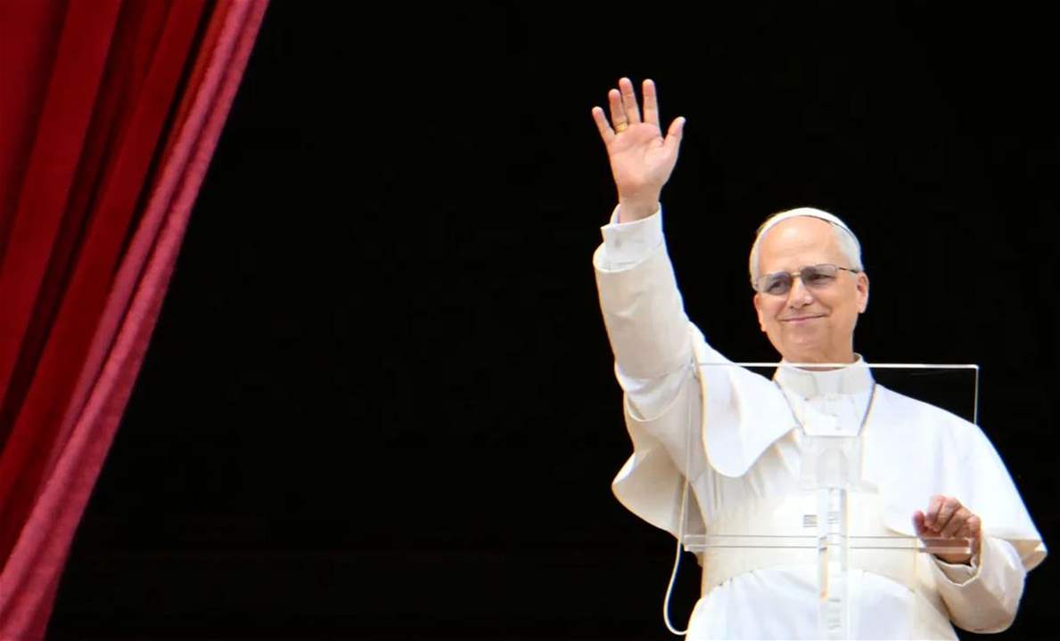 في أول قداس له.. البابا ليو يناشد العالم "وقف الحروب"