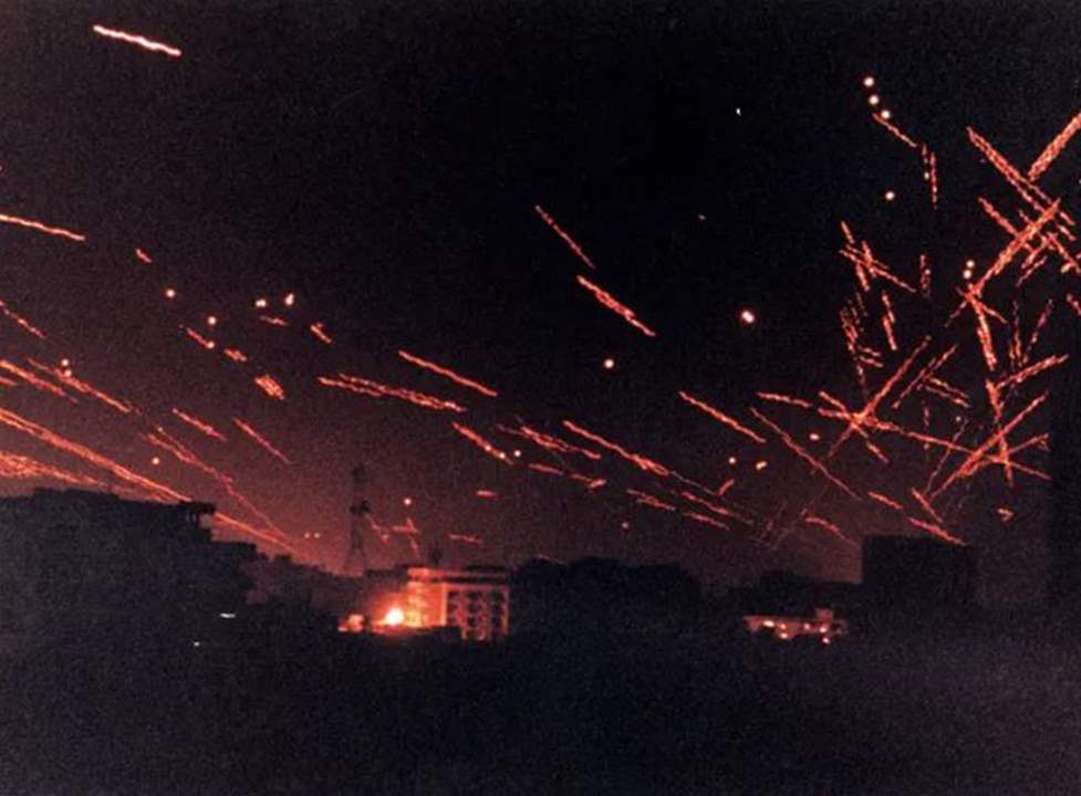 كان يوثّق الرصاص العشوائي... ففقد ابنه! (فيديو) 