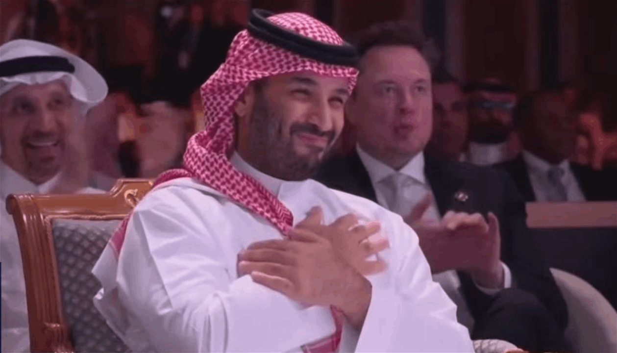 ردة فعل ولي العهد السعودي عقب إعلان رفع العقوبات عن سوريا (فيديو) 