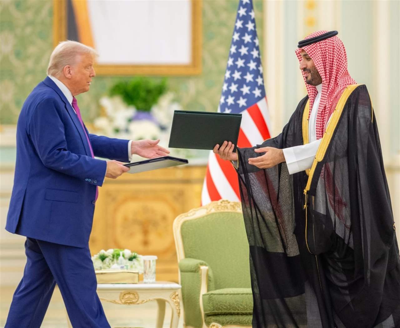 القمة الخليجية - الأميركية.. لبنان حاضر في كلمتي بن سلمان وترامب 