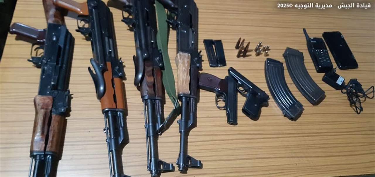 مداهمات للجيش.. وضبط أسلحة ومخدرات