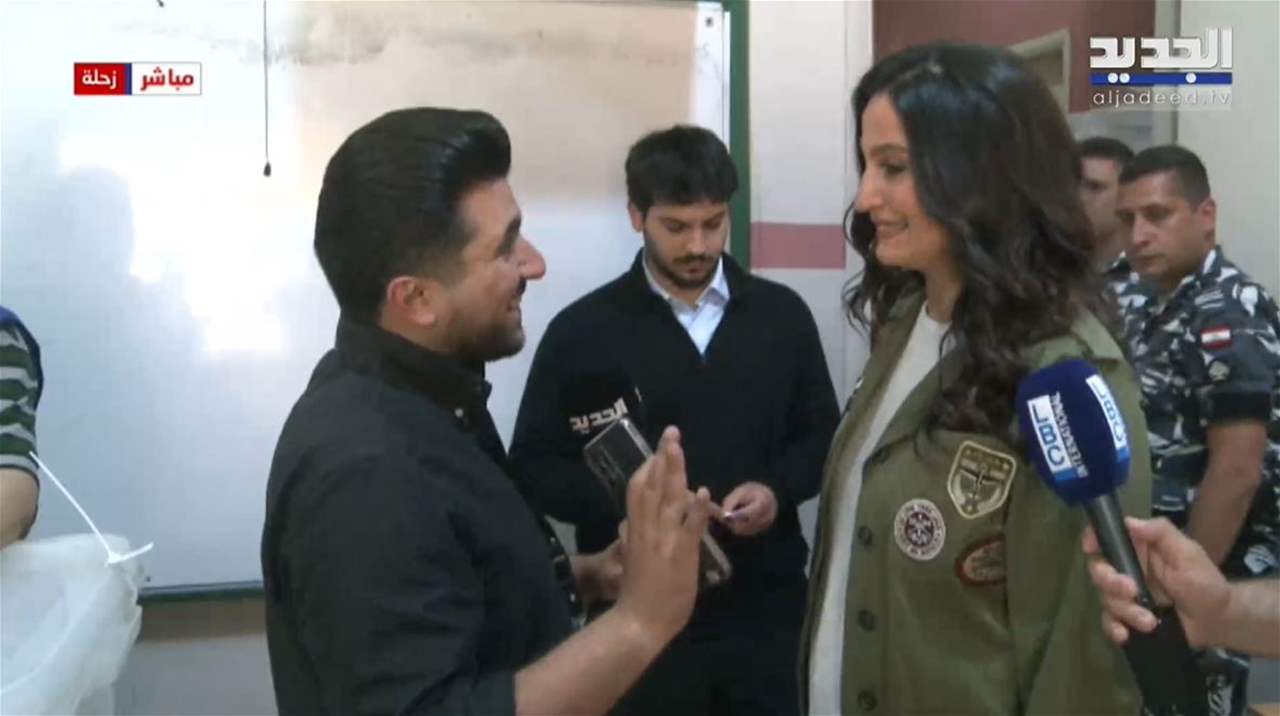 ميريام سكاف تقترع بـ &quot;اللباس الزيتي&quot;.. ما هي الرسالة؟ (فيديو) 