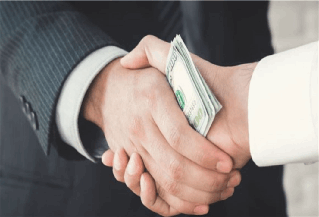 ١٠٠ دولار للصوت.. ضبط رشوة في هذه المنطقة! (صورة) 