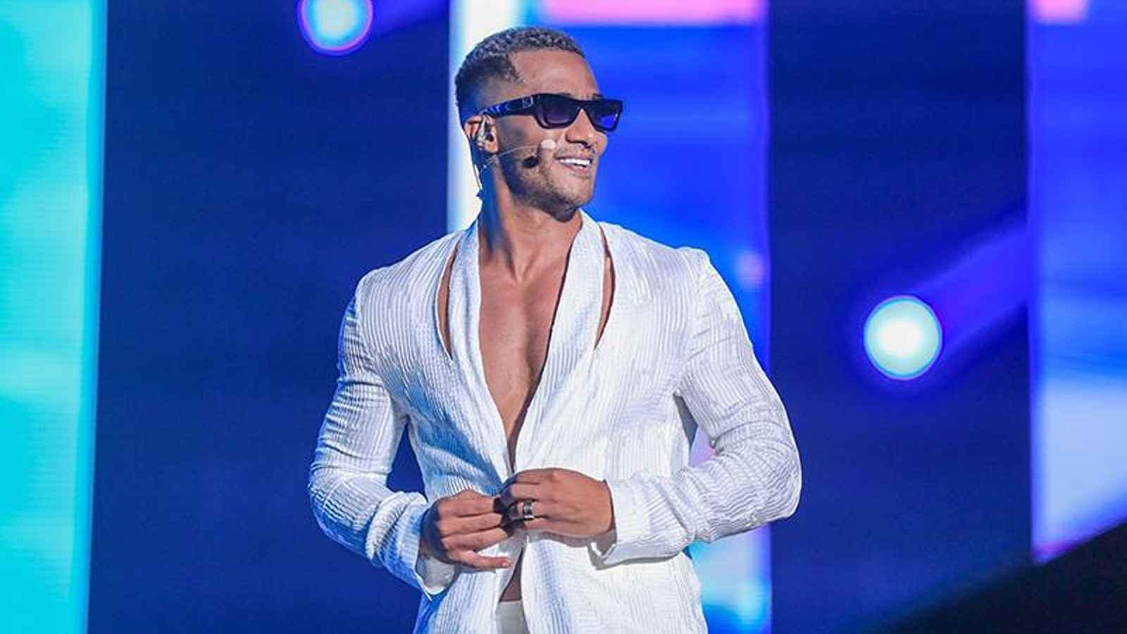 محمد رمضان يحتفي بعيد ميلاده وسط اجواء عائلية دافئة