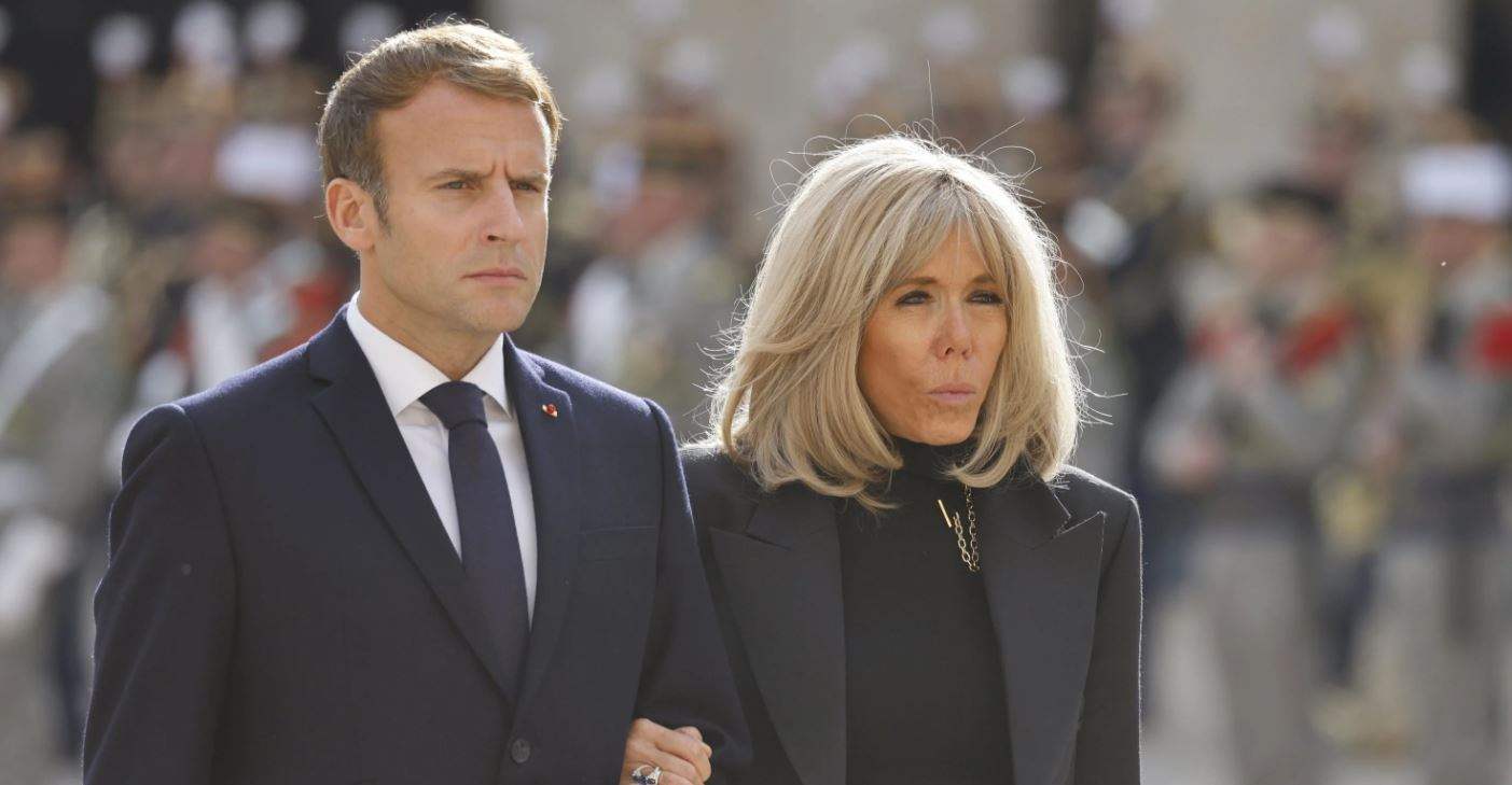 "صفعة بريجيت".. أول تعليق من ماكرون: الفيديو صحيح