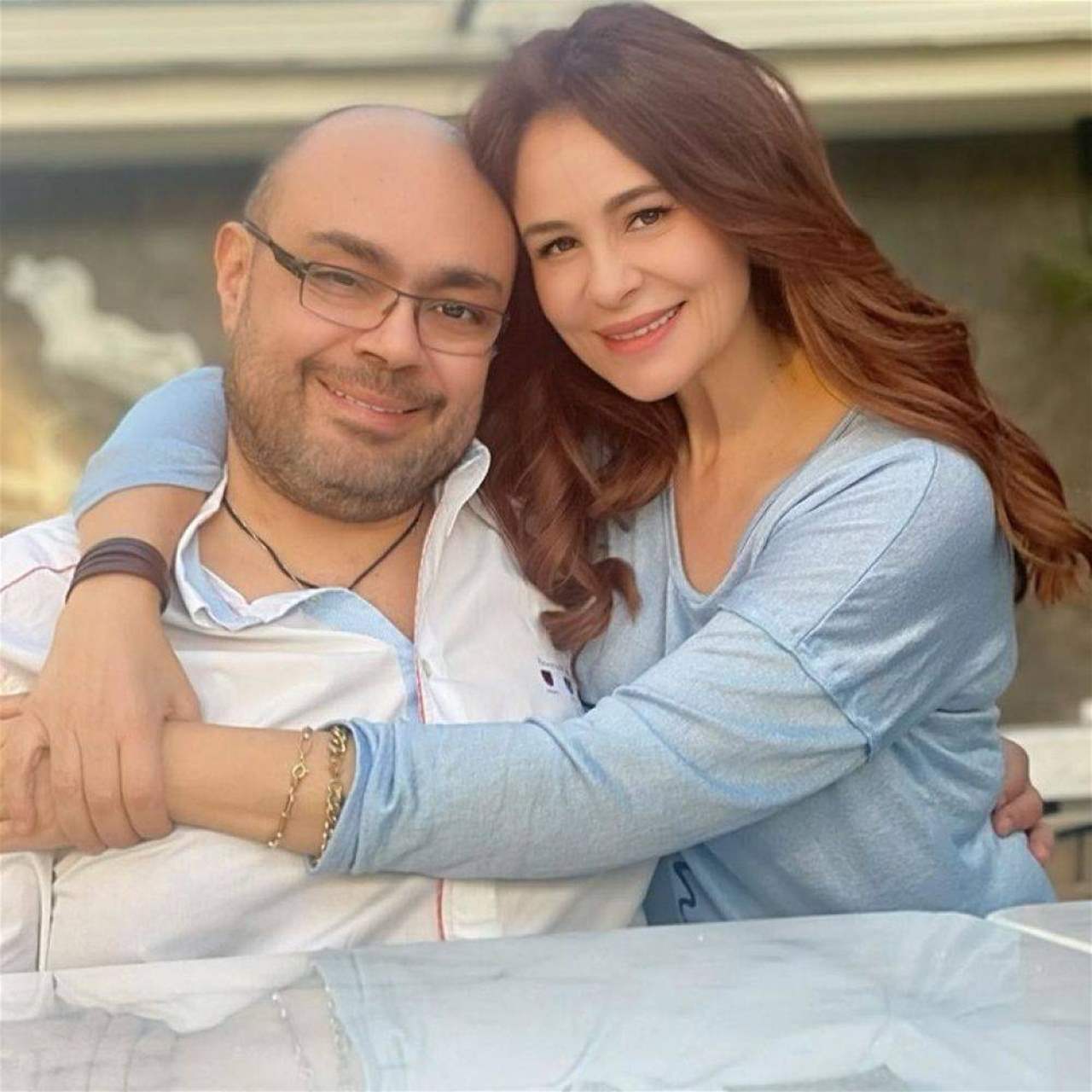 ابنة زوج كارول سماحة تدعمها وتوجه لها رسالة مليئة بالحب 