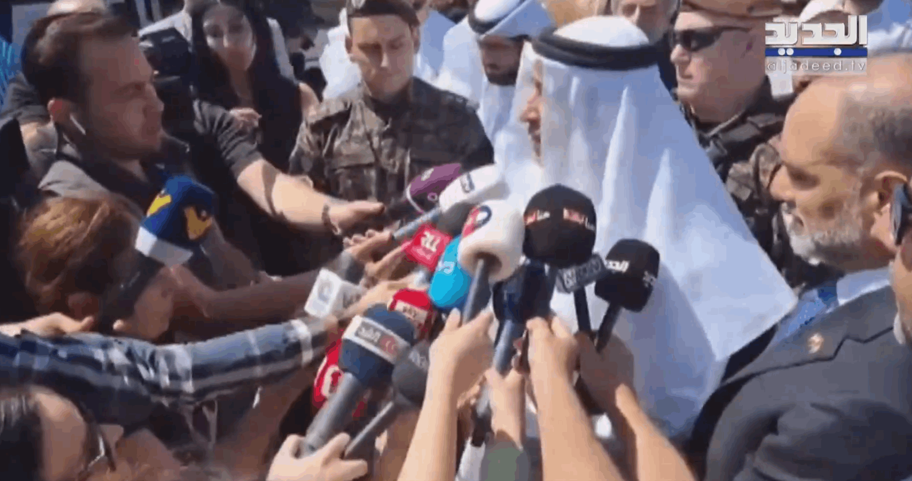 "سنمنح لبنان كل ما يستحقه".. وفدٌ إماراتي في المرفأ (فيديو) 