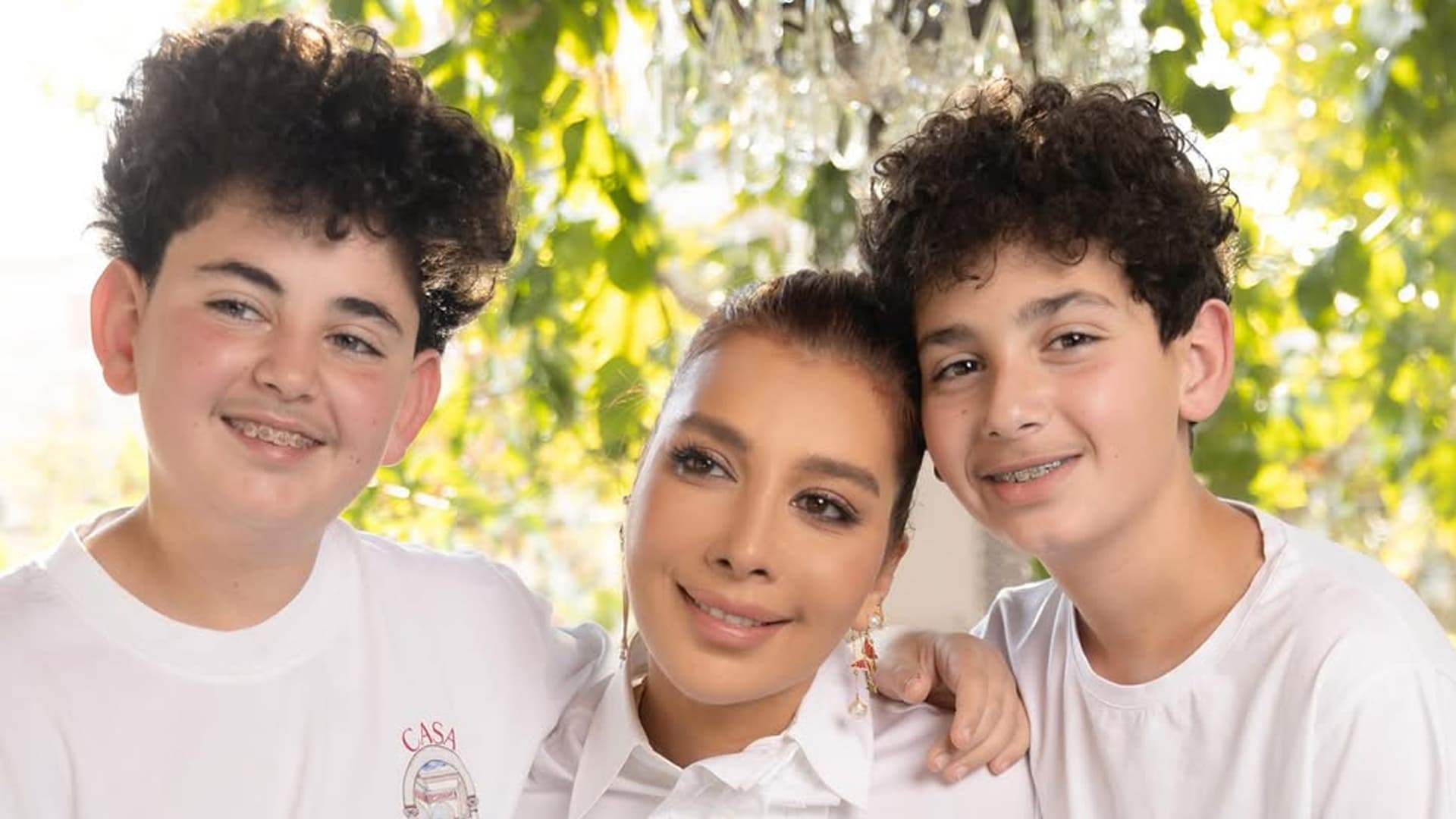 أصالة تحتفل بعيد ميلاد توأمها آدم وعلي وتوجه لهما رسالة مؤثرة