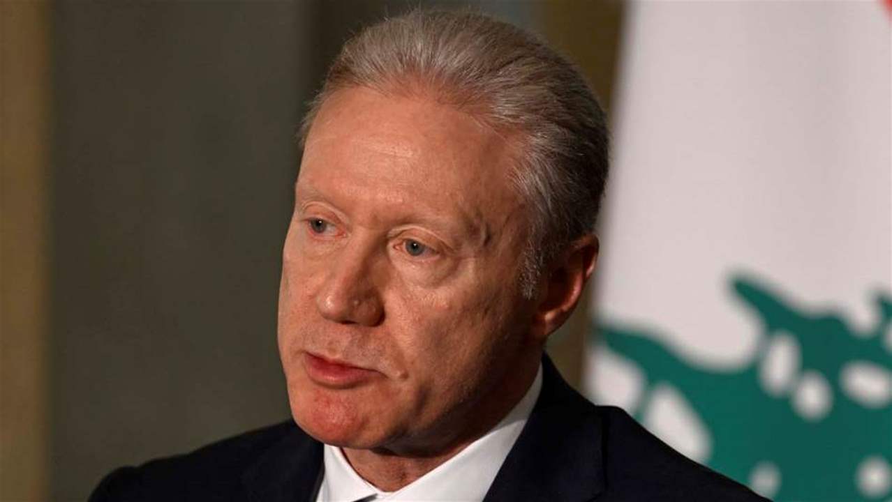   نائب حزب الله رداً على وزير الخارجية: نقدّم لهم الذهب ويصرّون على الخشب