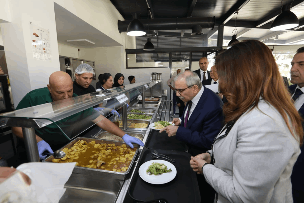 على "منيو" القصر.. ماذا طلب نواف سلام؟ (صورة) 