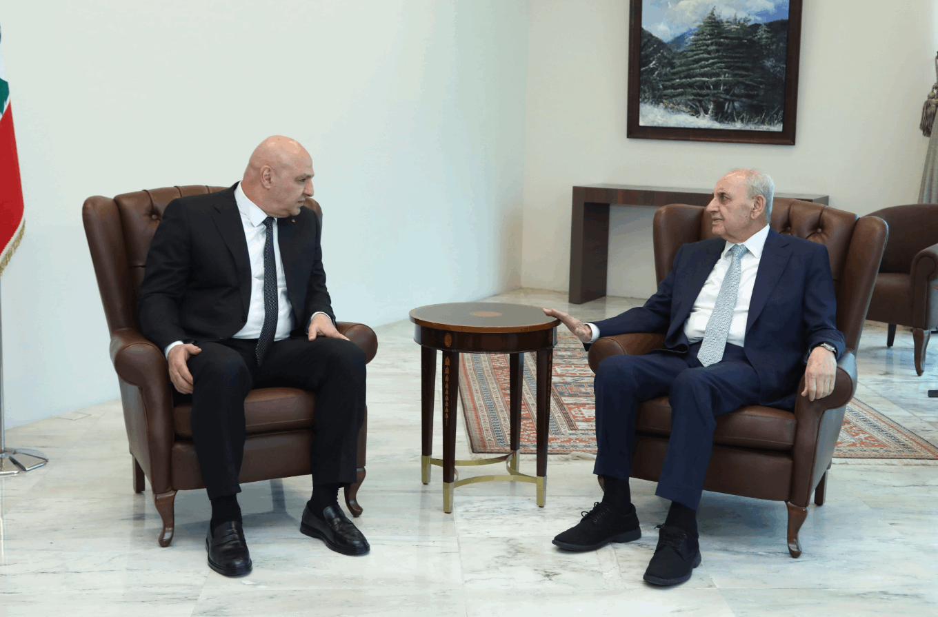 لقاء جمع الرئيسين بري وعون في بعبدا.. مراسل الجديد يوافينا بالتفاصيل 