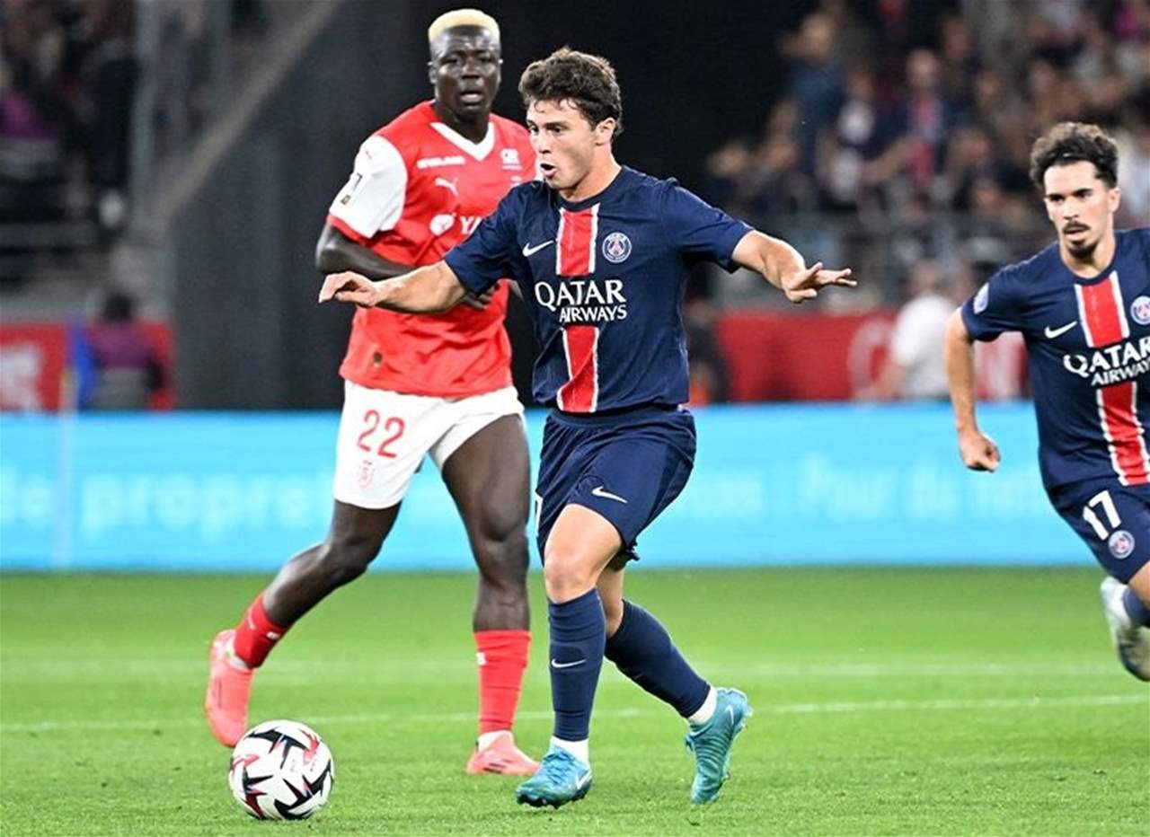 فيديو - لماذا بكى نجم باريس سان جيرمان الشاب؟