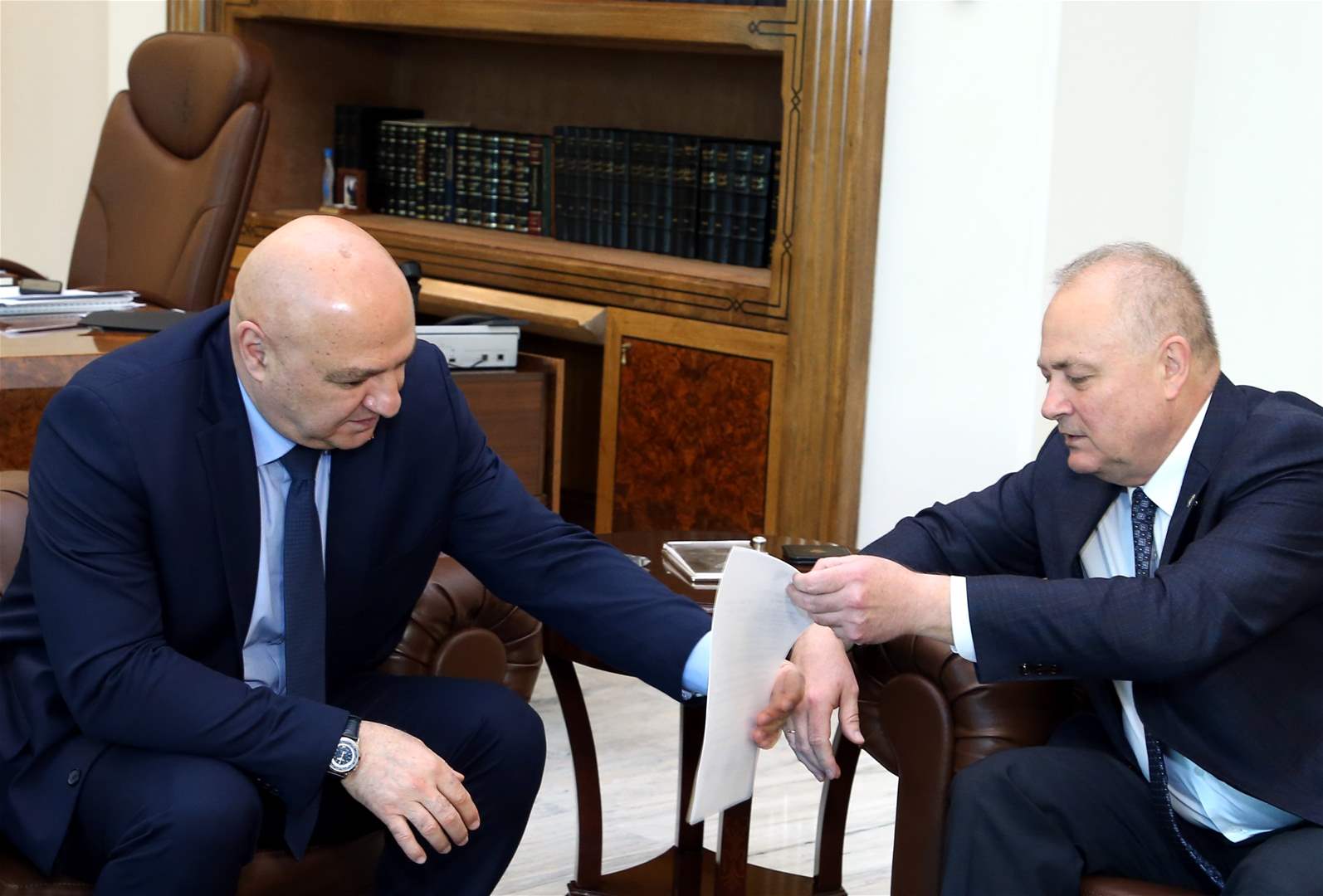 القمة الروسية - العربية الأولى.. الرئيس عون يتلقى دعوة من بوتين!