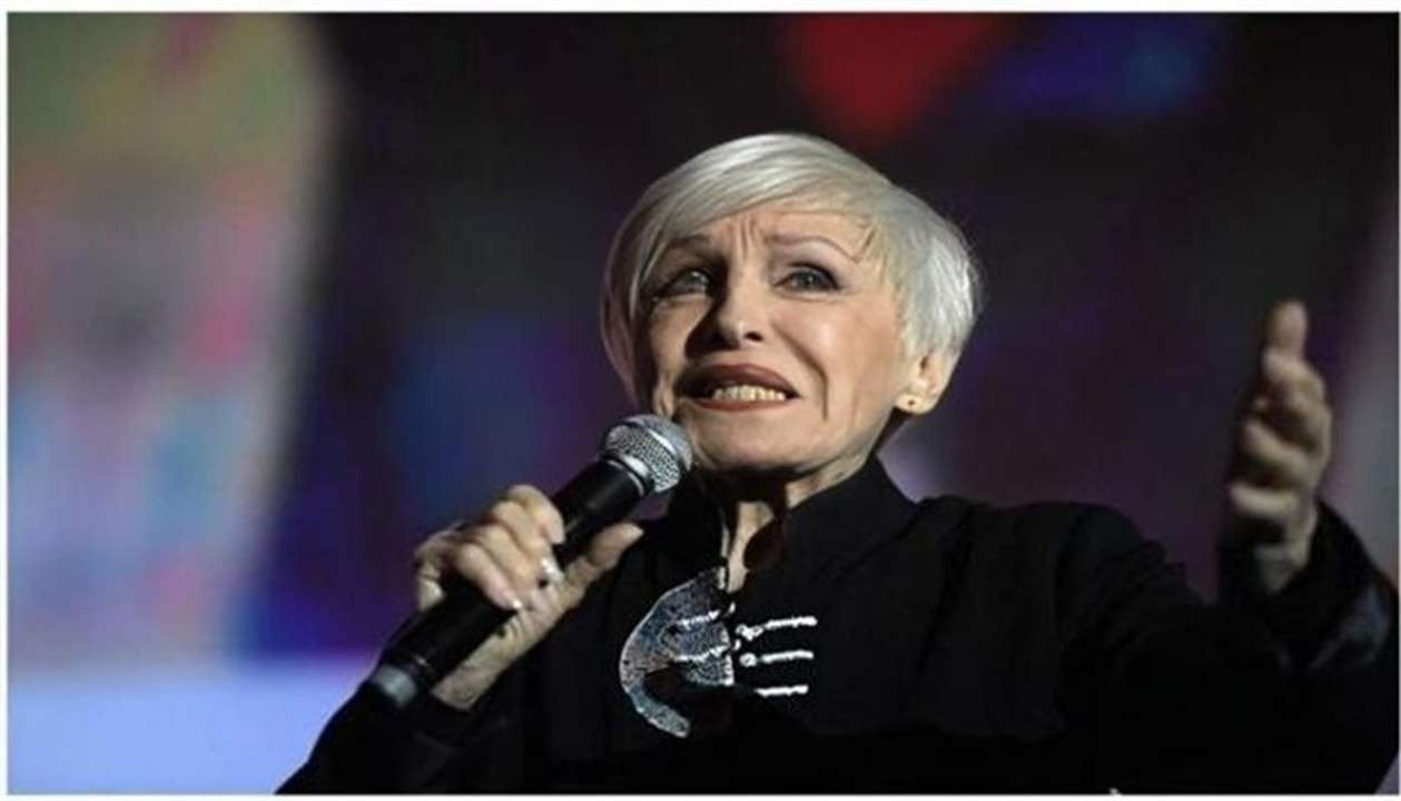 وفاة نيكول كرواسيل .. نجمة الاغنية الفرنسية في السبعينات 