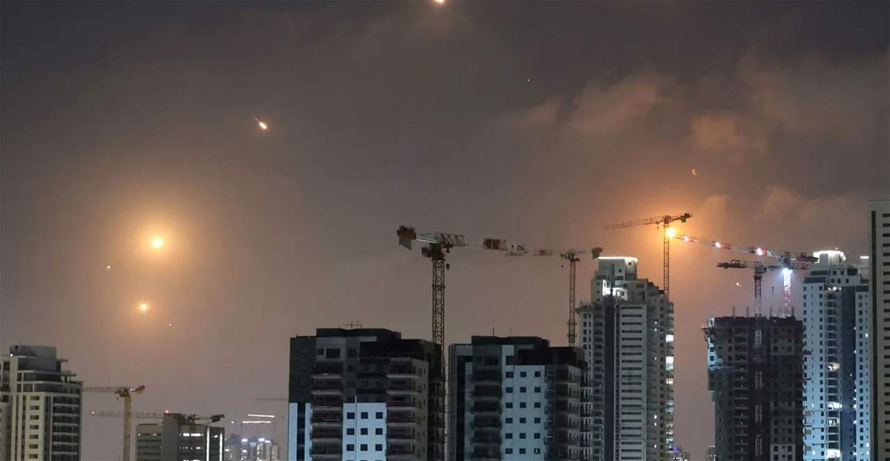  إيران تضرب تل أبيب وحيفا.. 5 قتلى وأكثر من 100 جريح 
